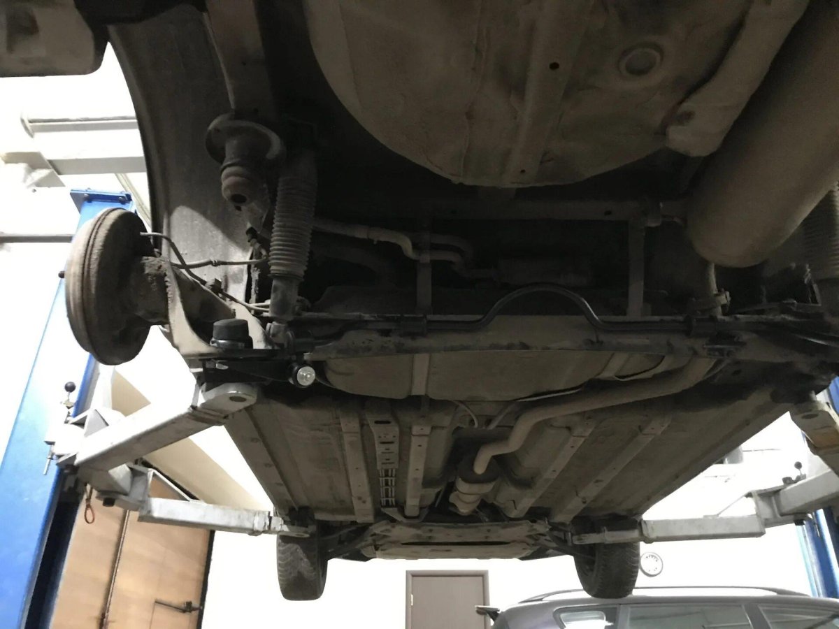 Комплект подвески Киа Рио 3