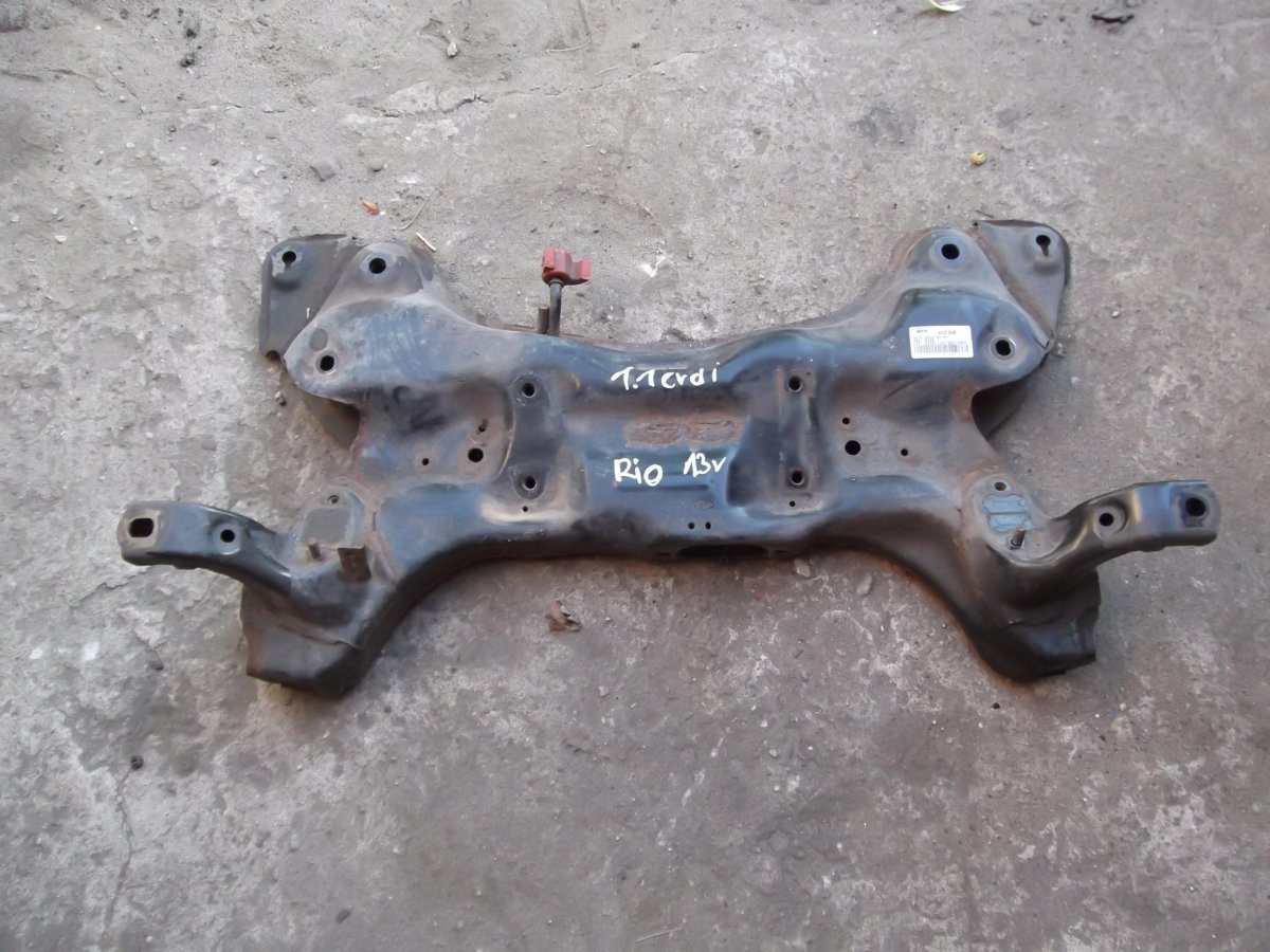 Балка Киа Рио 4