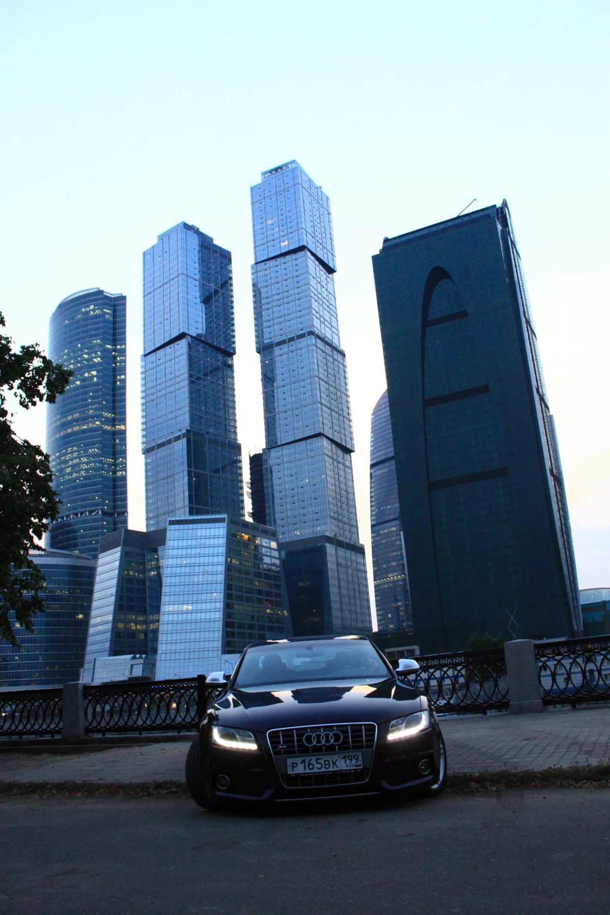 Москва Сити машины