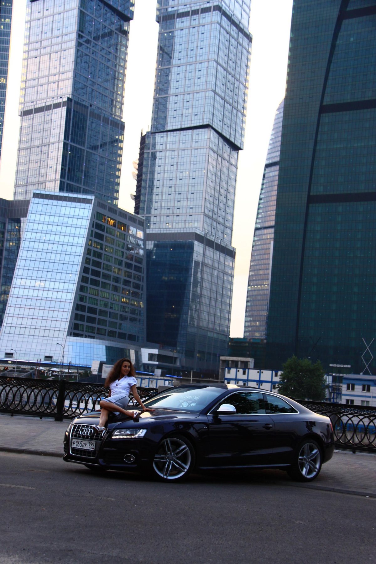 Мерседес Москва Сити