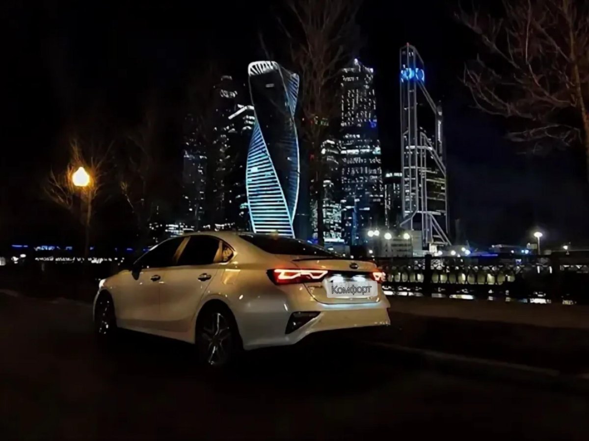 Toyota Camry 3.5 Night