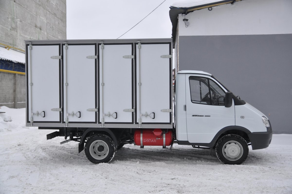 Газель Некст хлебный фургон 144 лотка