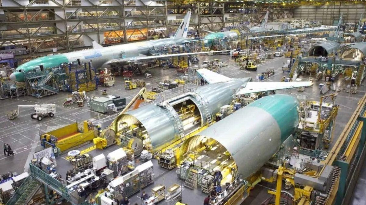 Авиационный завод Боинг