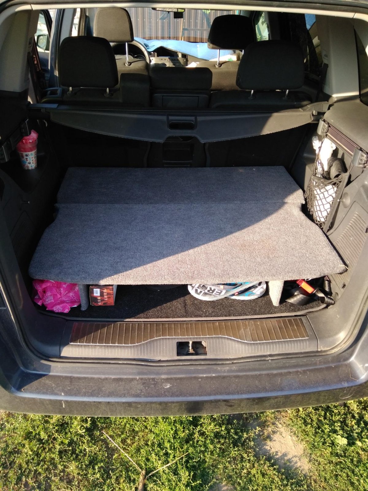 Опель Зафира 2001 багажник