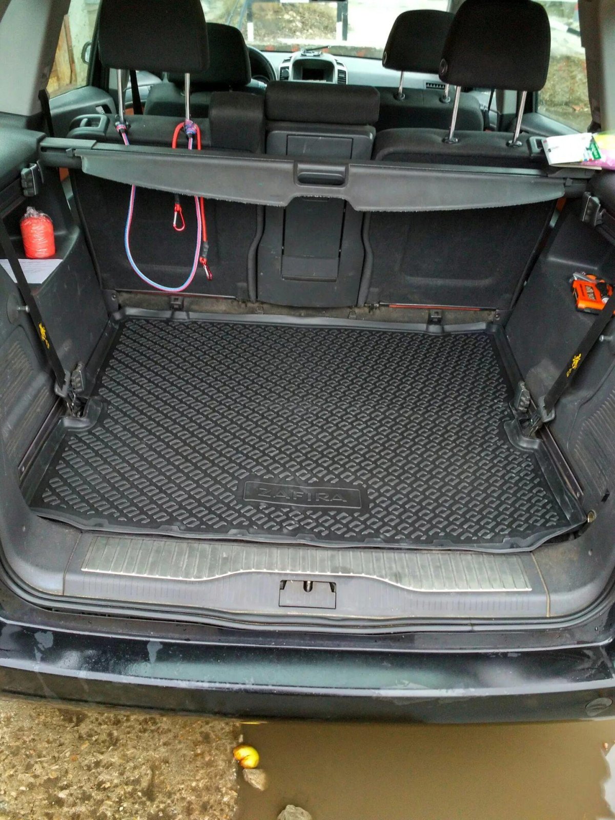 Опель Зафира 2001 багажник