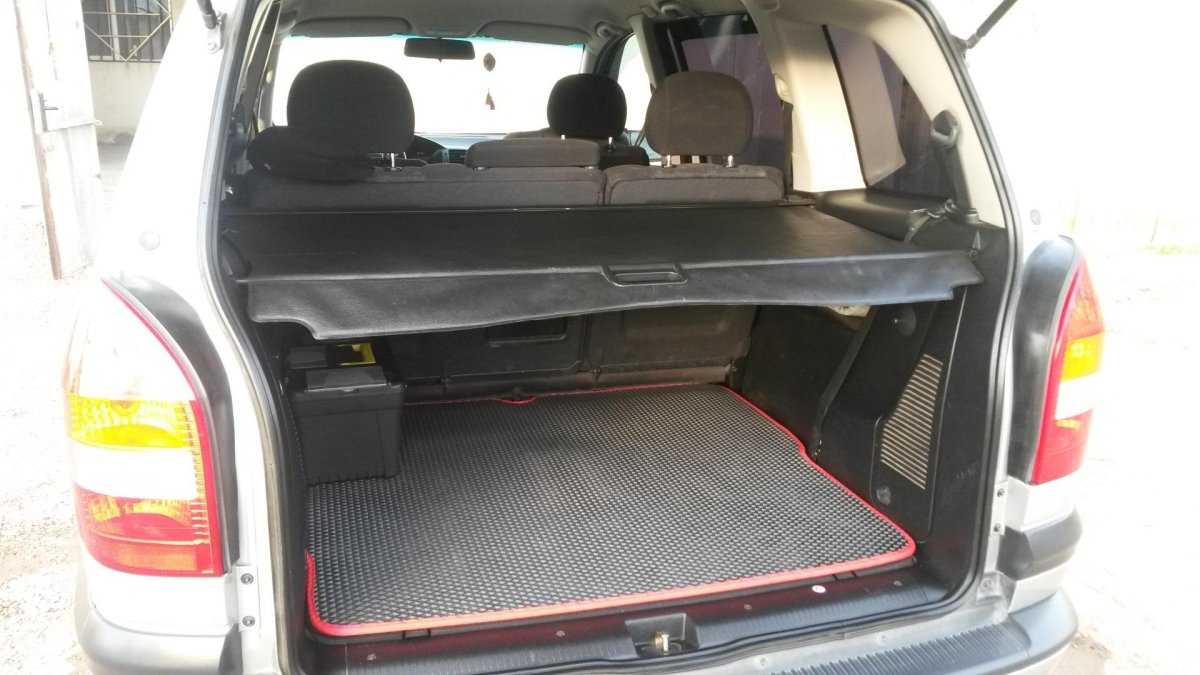 Полка багажника Опель Зафира а