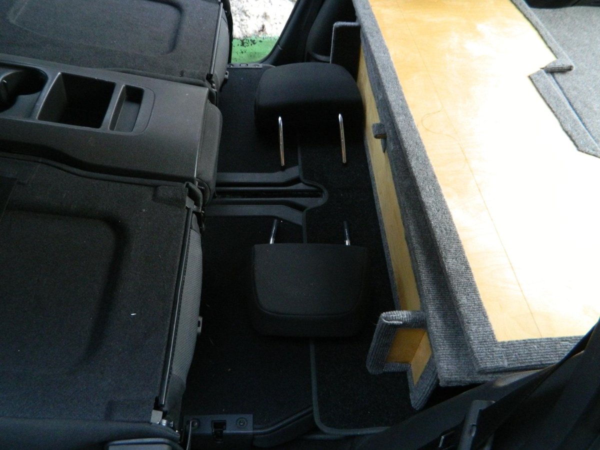 Opel Zafira 2000 ровный пол