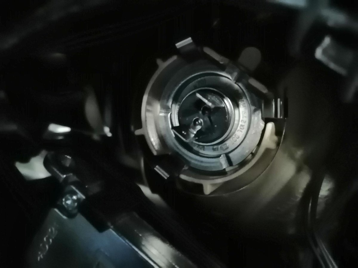 Лампочка ближнего света Октавия а7