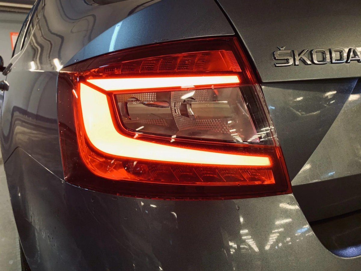 Фонари Skoda Octavia a7 FL