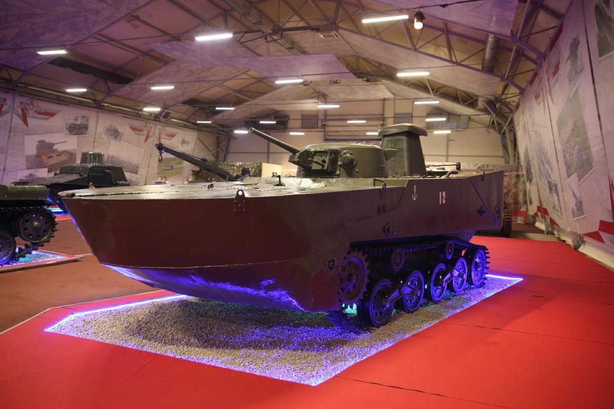 Японский плавающий танк ка-ми