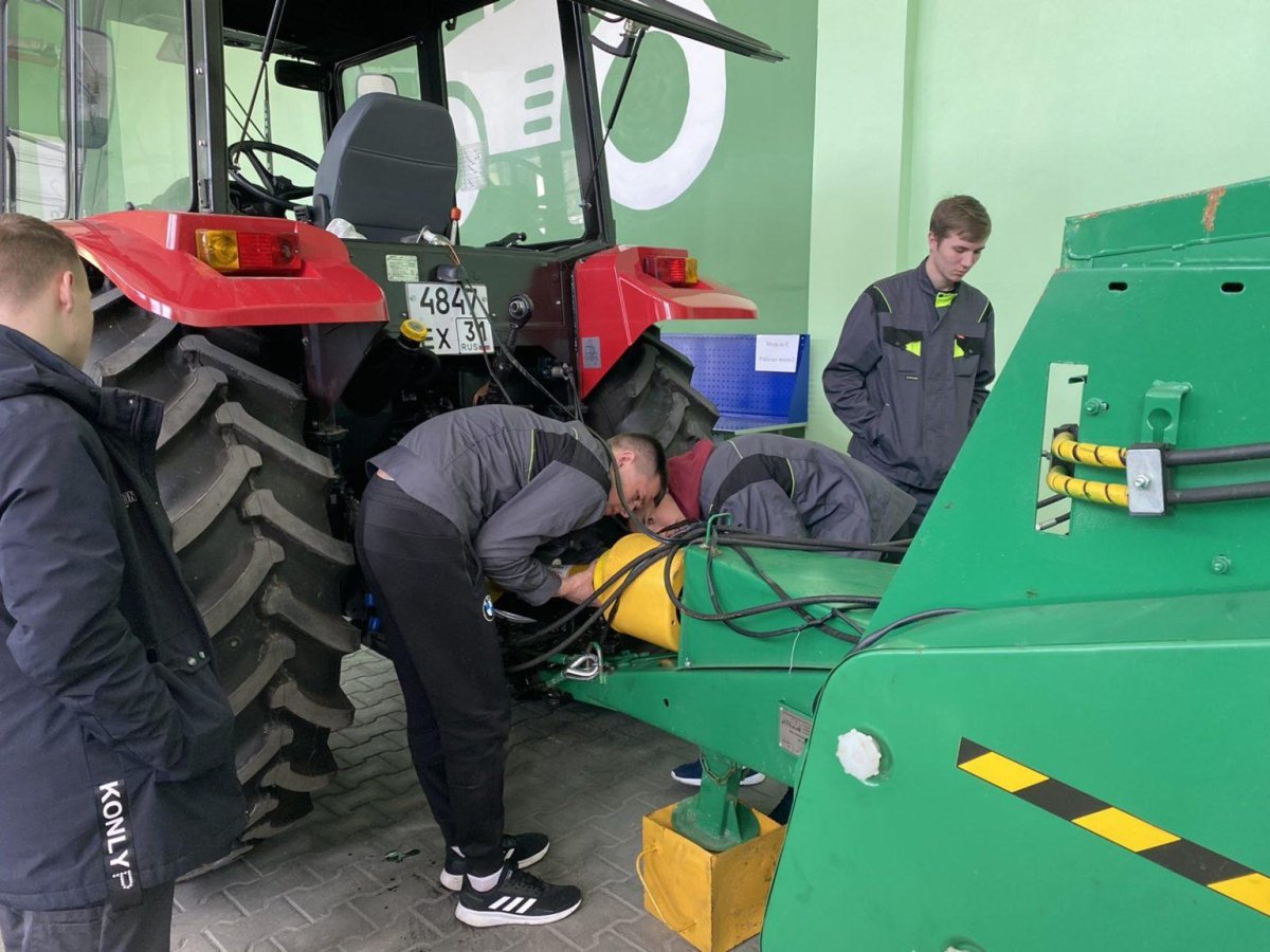 Механизация сельского хозяйства в колледже