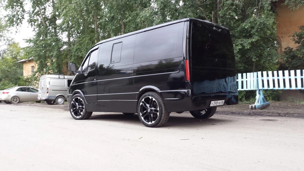 ГАЗ 2217 Баргузин