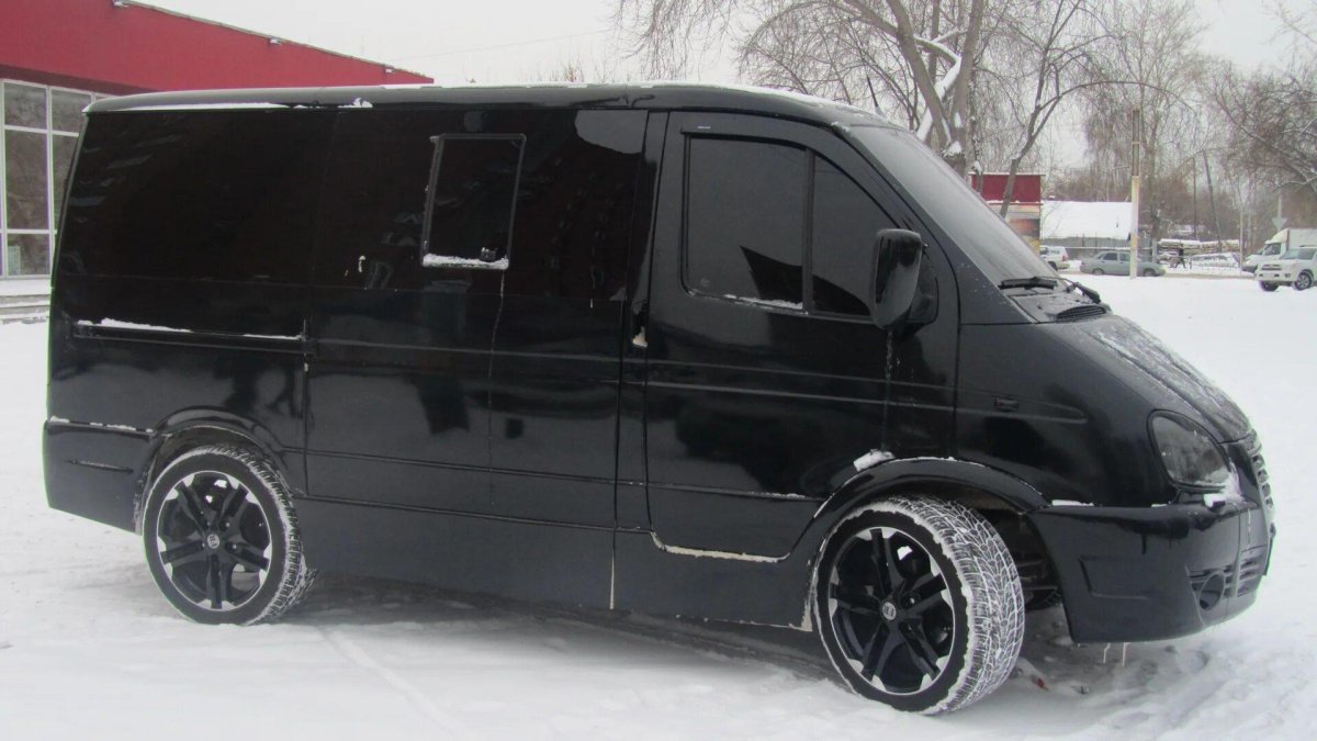 Тюнингованный Соболь Баргузин