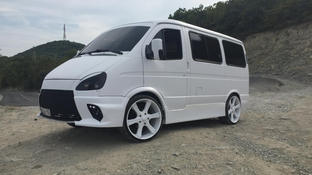 ГАЗ 2217 Баргузин