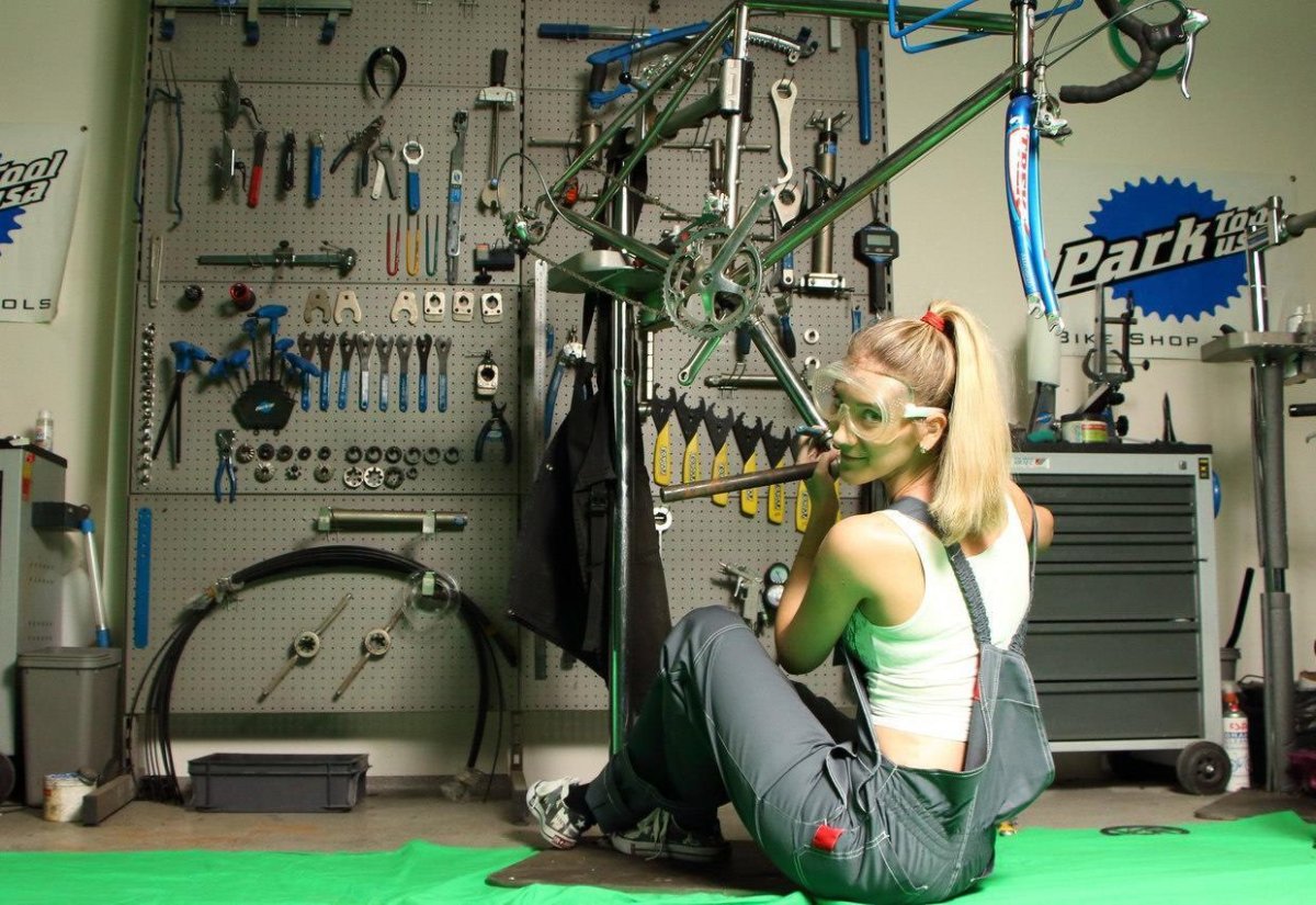 Веломастерская оборудование