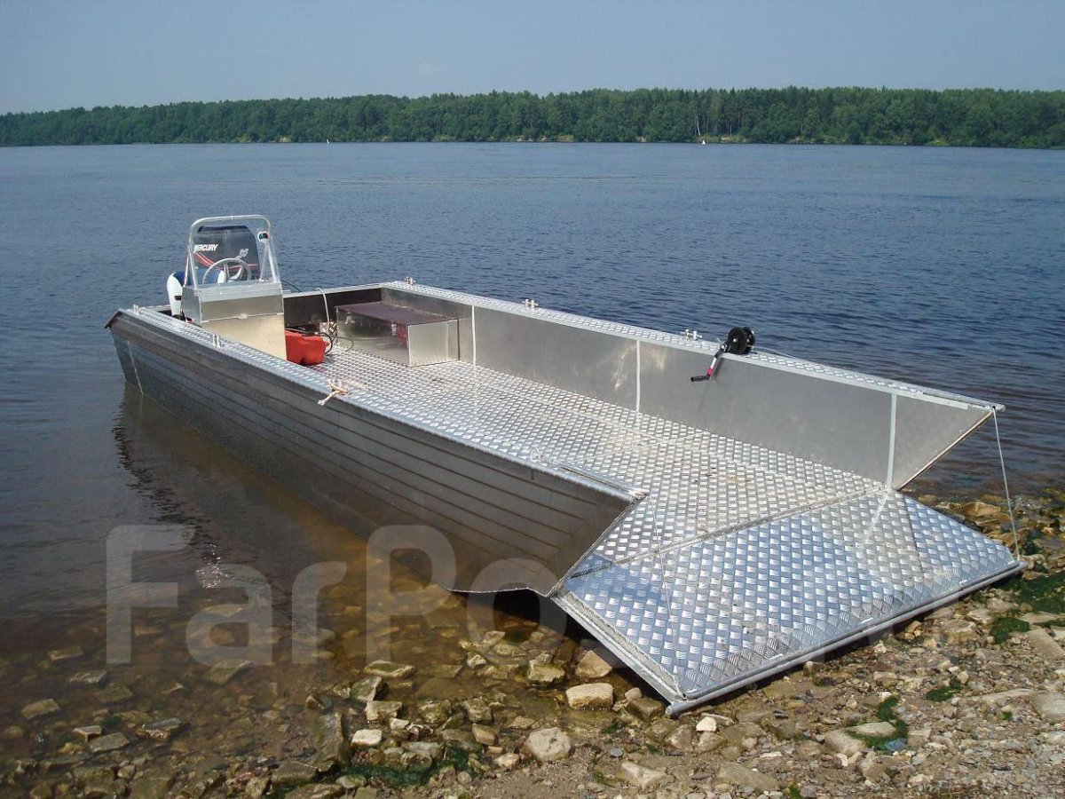 Грузовой катер с аппарелью n-61