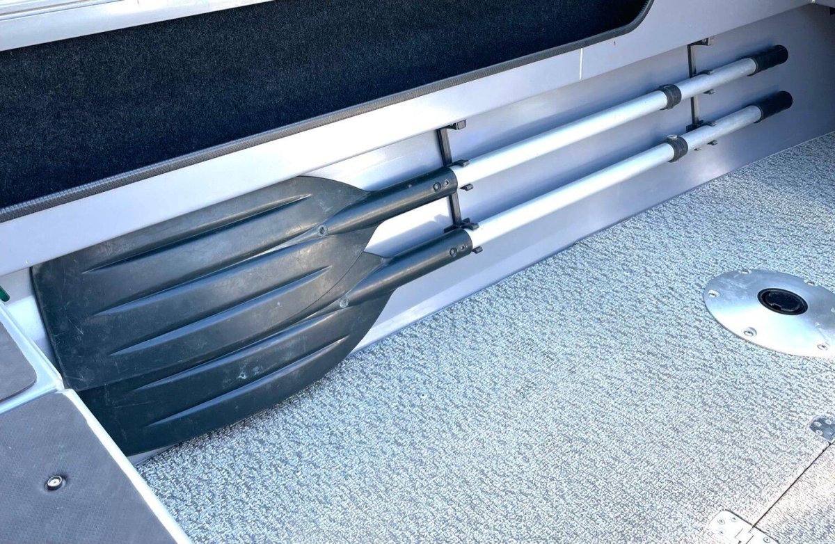 Держатель весла