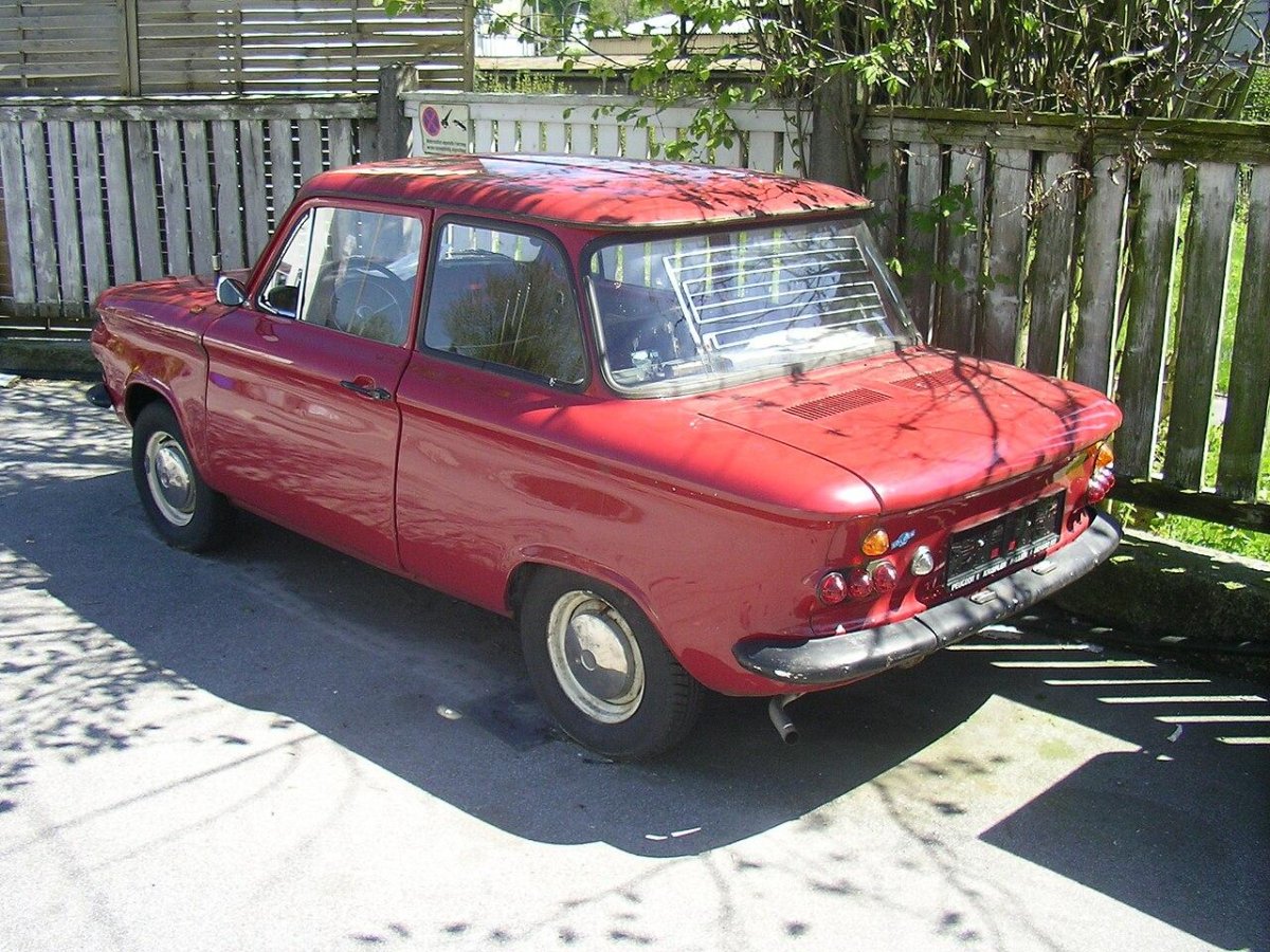 Автомобиль NSU Prinz