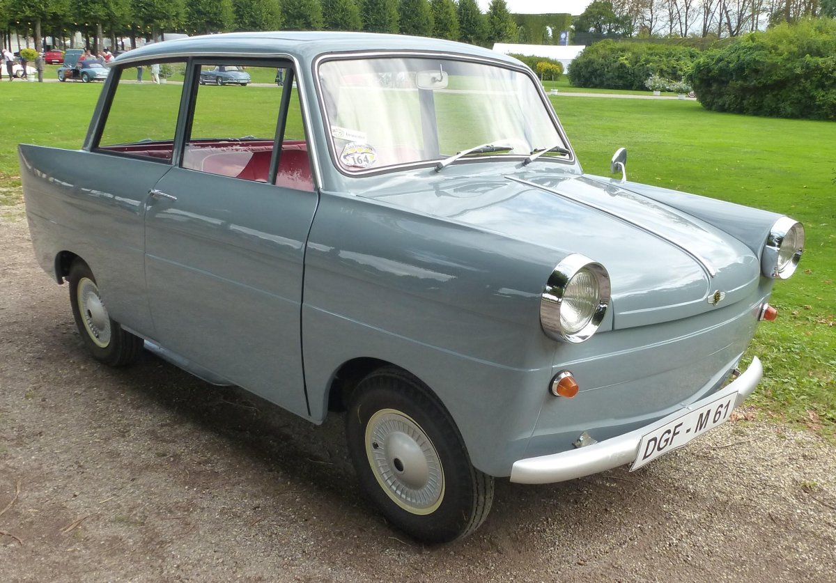 Автомобиль NSU Prinz 4