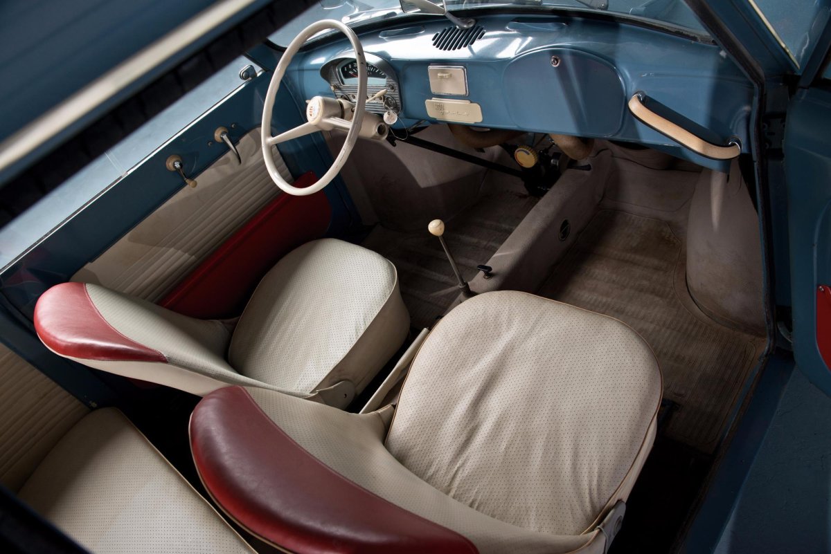 Автомобиль NSU Prinz