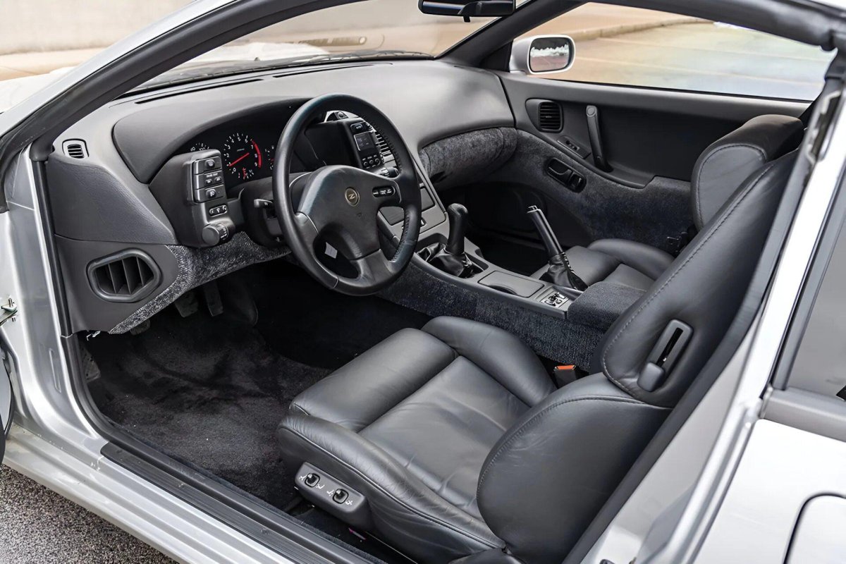 Nissan 300zx Interior