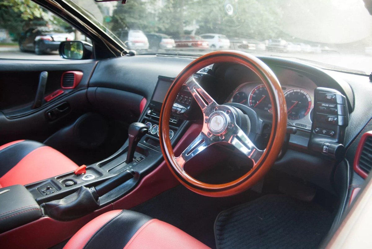 Nissan 300zx z31 салон