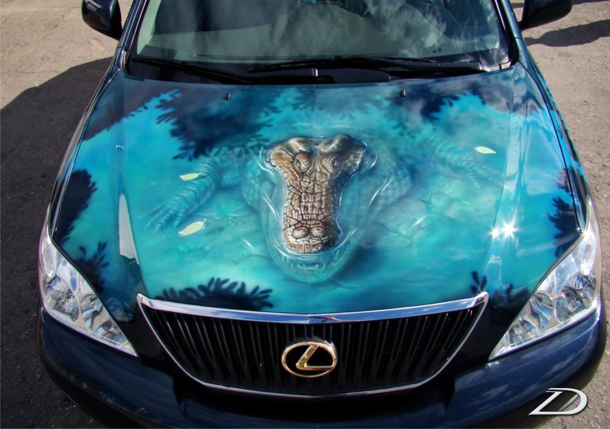 Аэрография на капот автомобиля