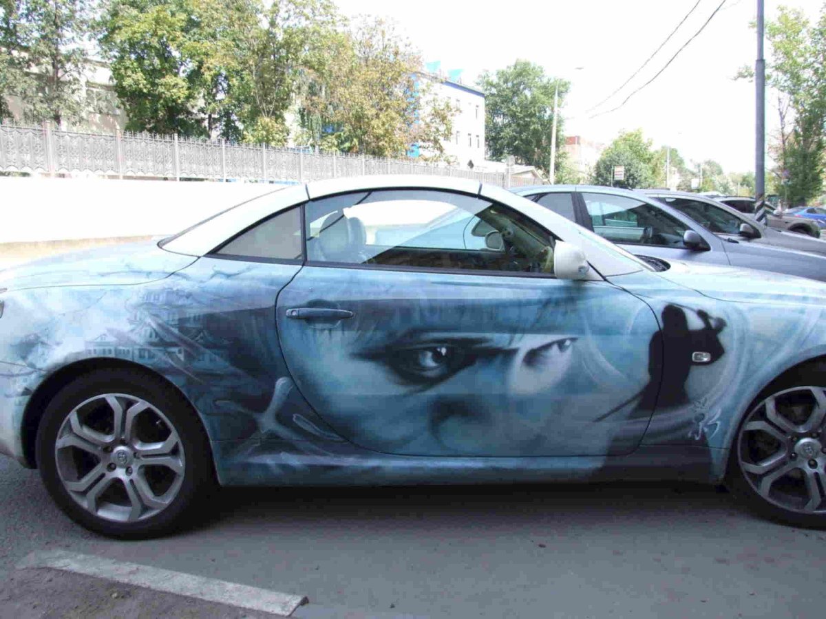 Космическая аэрография на авто