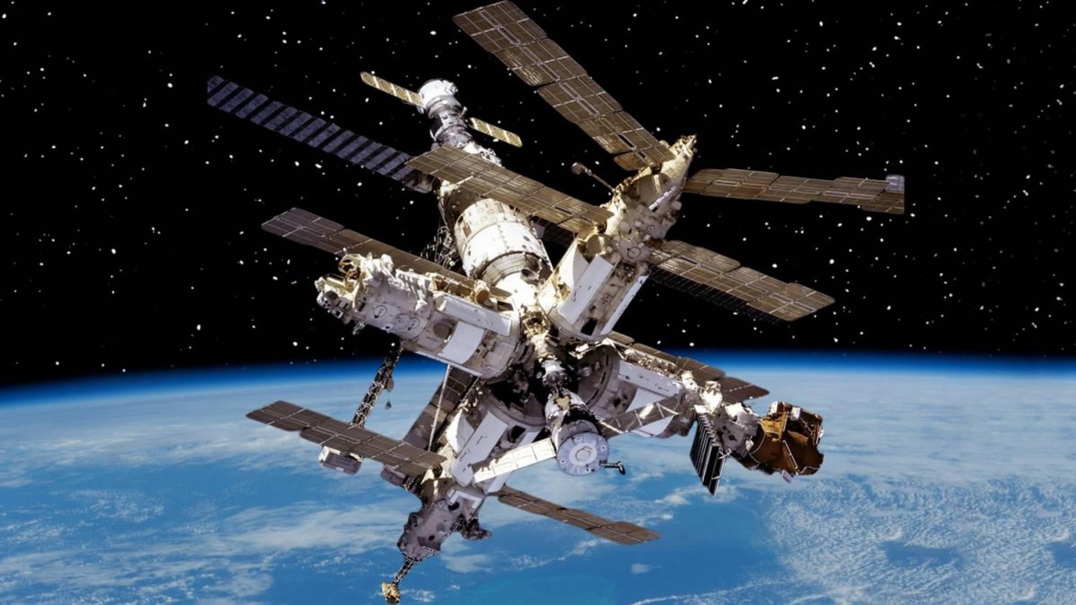 Советская орбитальная станция мир