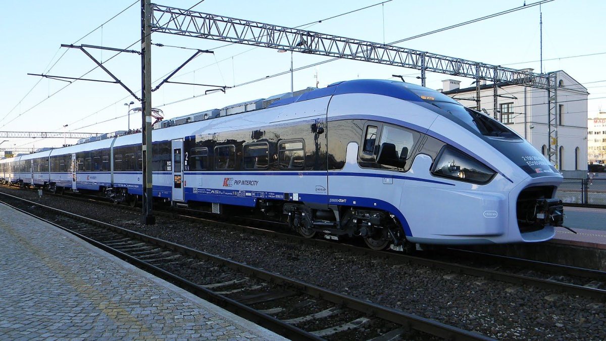 Поезд PKP Intercity