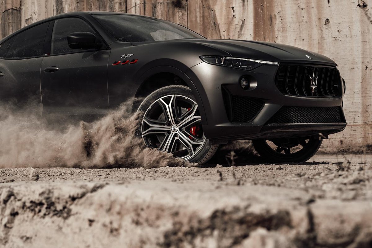 Мазерати Леванте