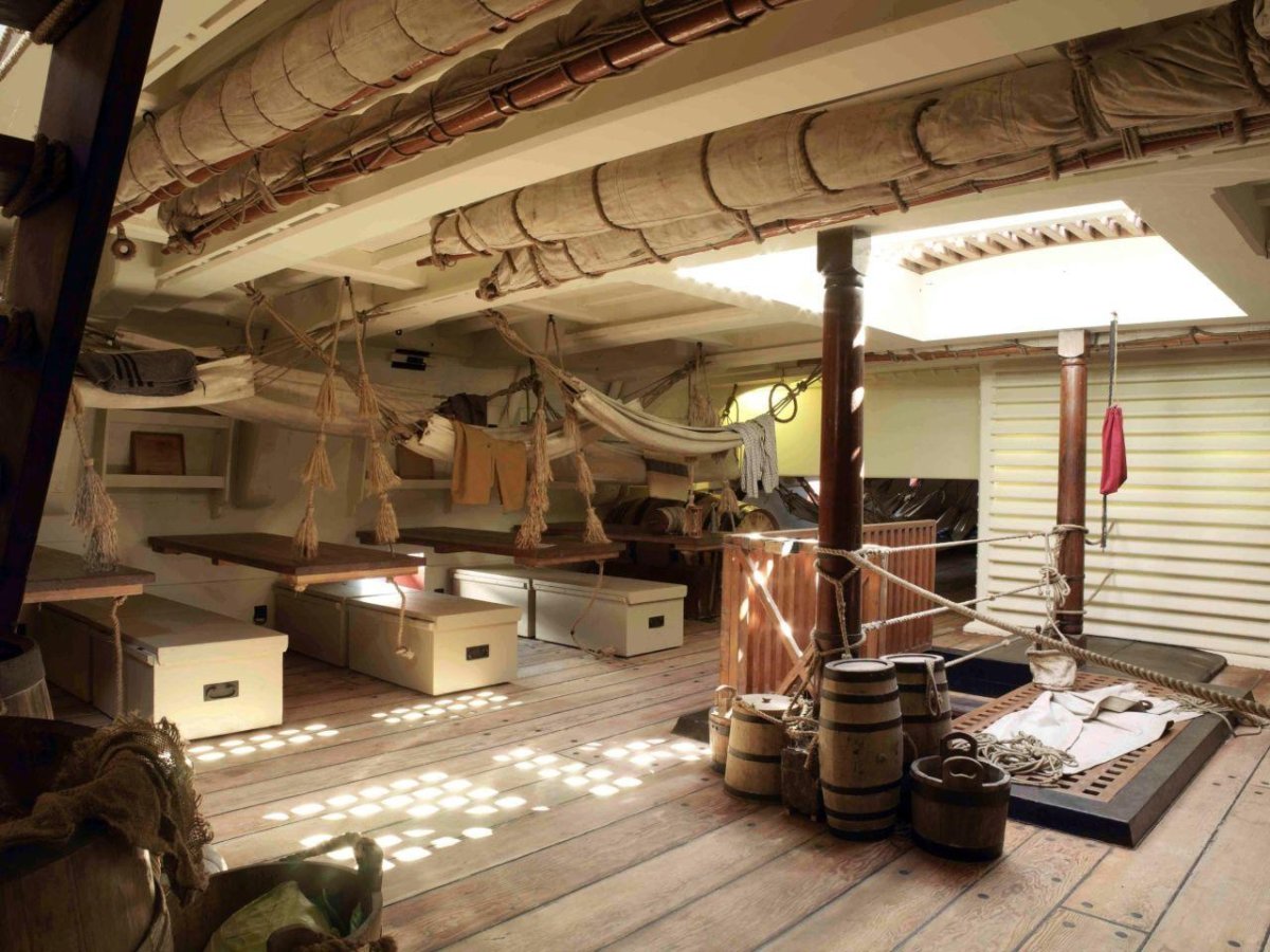 HMS Victory каюта капитана