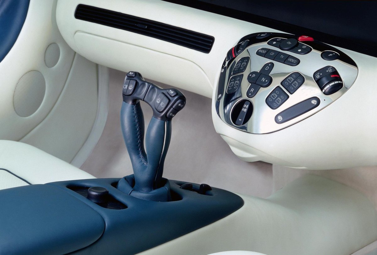 Мерседес концепта f200