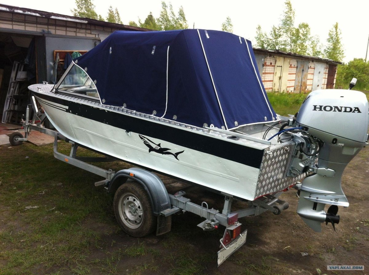 Катер Прогресс 4