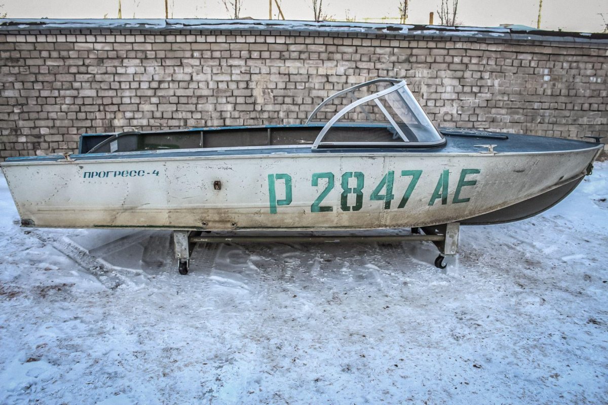 Стекло от лодки 44 на Прогресс 4