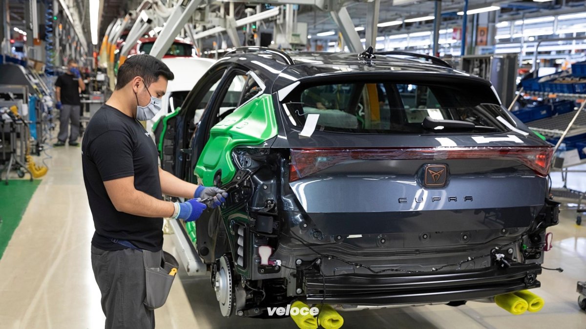 Завод Сеат в Испании