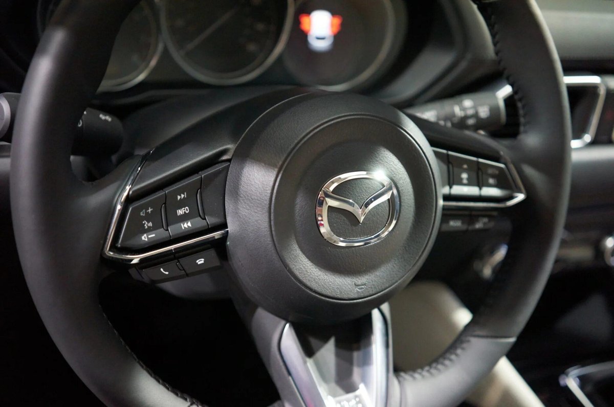 Руль Мазда сх5