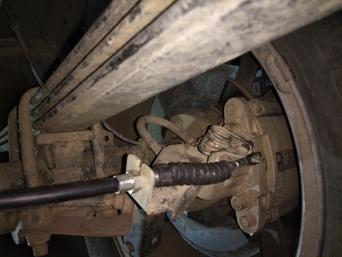 Трос ручника УАЗ Патриот 2019