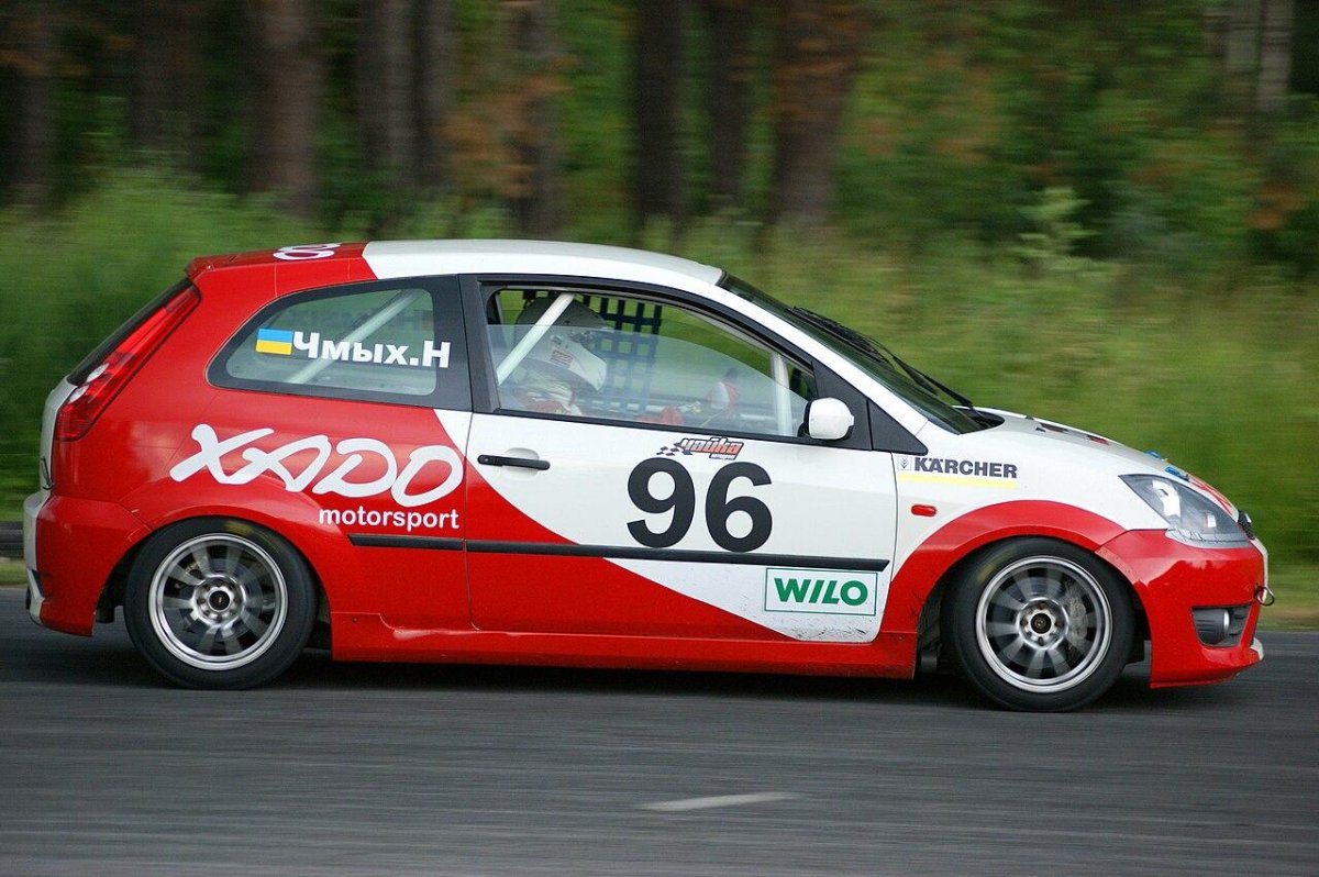 Ford Fiesta mk5 ралли