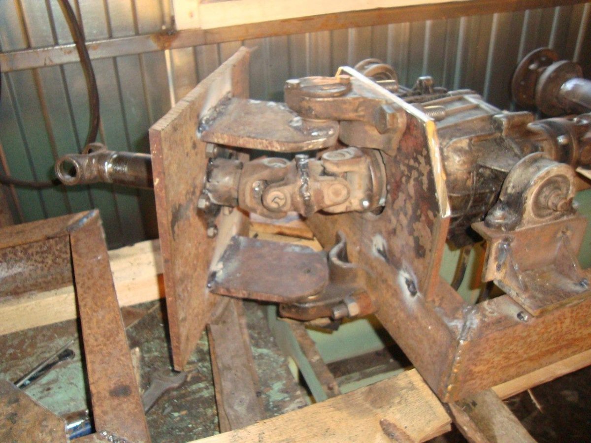 Узел перелома трактора т 150