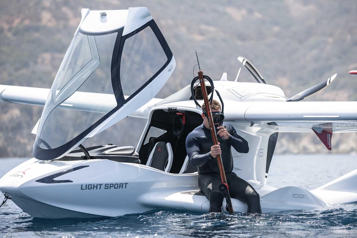 Гидросамолет icon a5