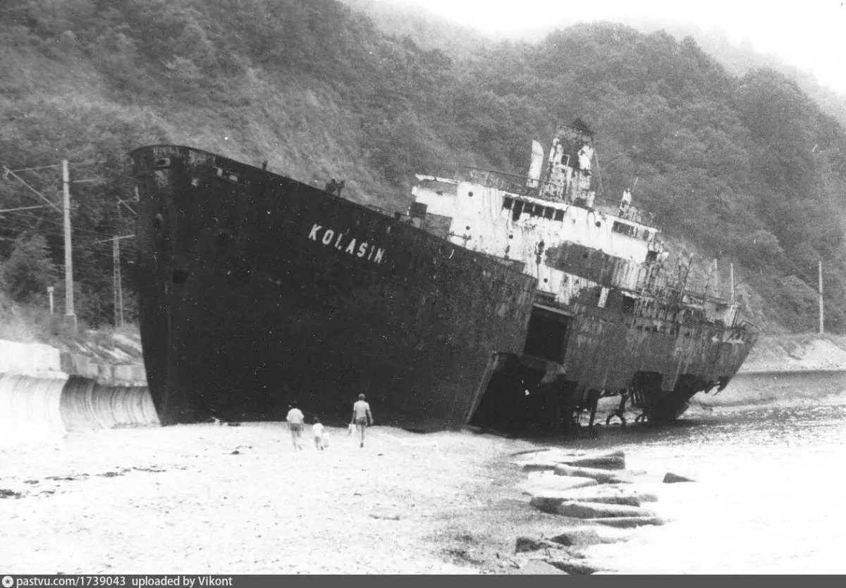 Танкер Руссильон Туапсе