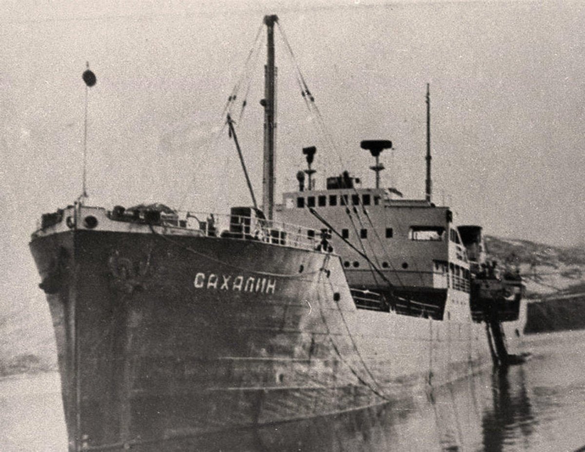 Танкер Сахалин