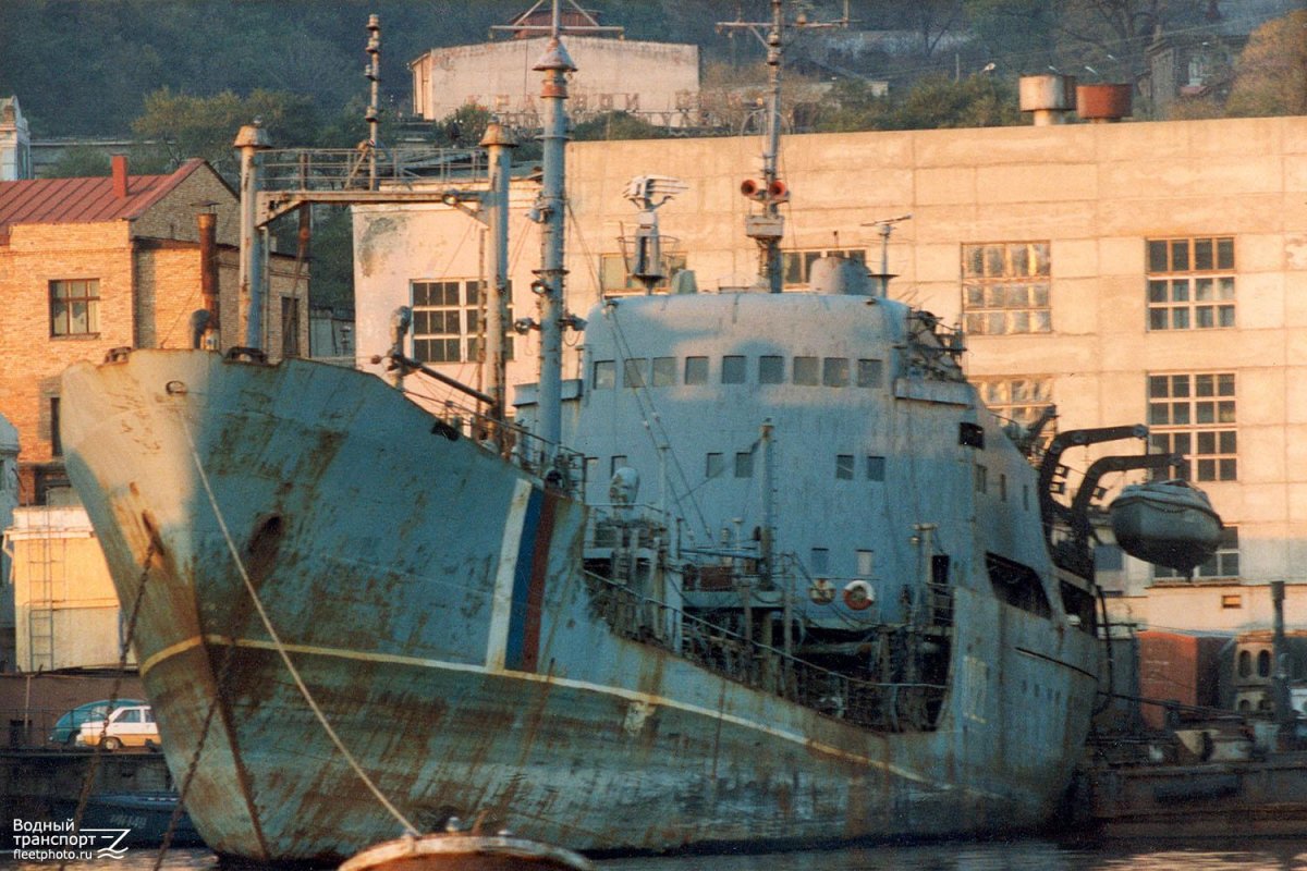 ПСКР Иван Голубец танкер