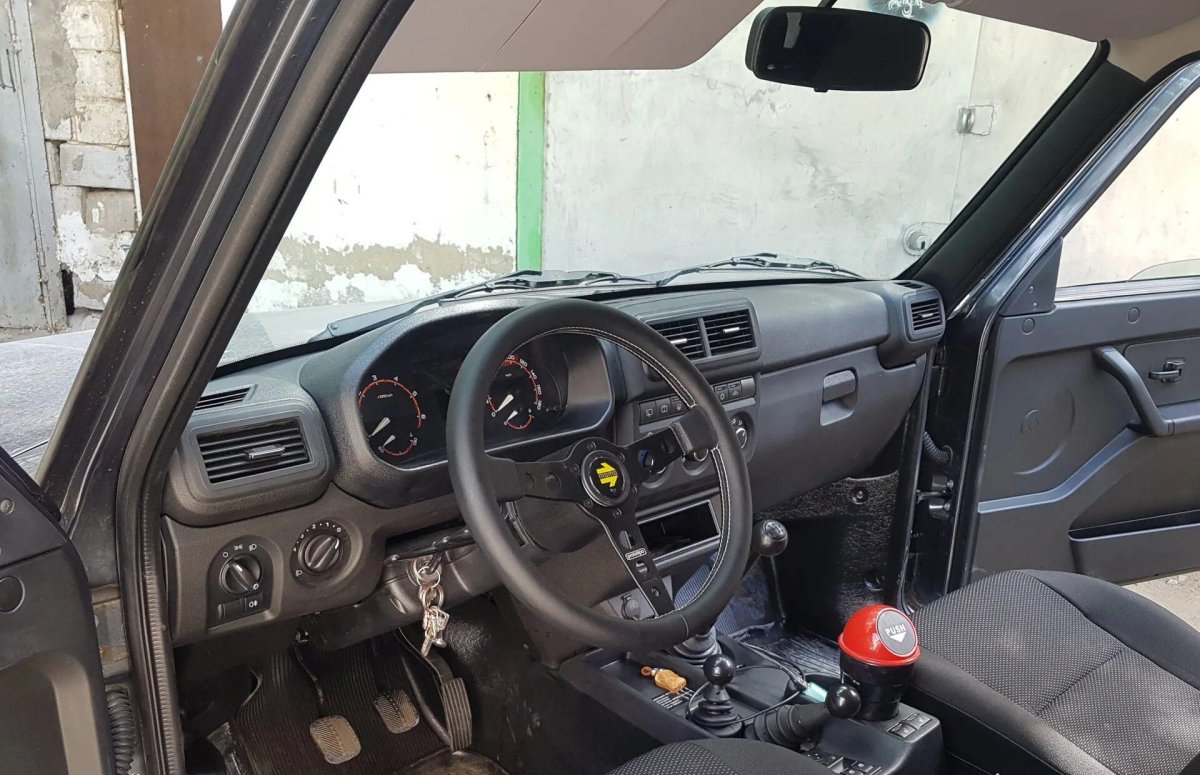 Лада Нива Урбан 2021 салон