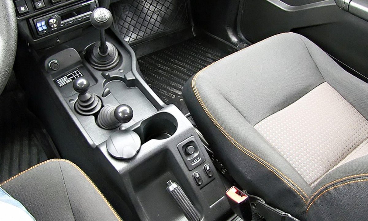 Нива 4х4 Урбан салон