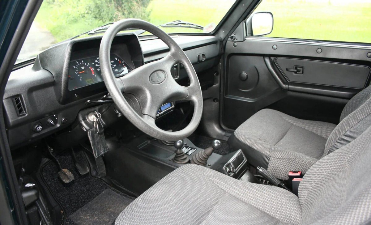 Салон Нива 21214