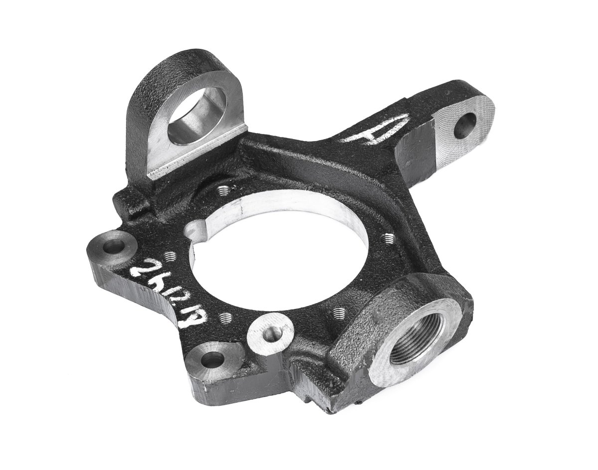 Левый поворотный кулак УАЗ Патриот