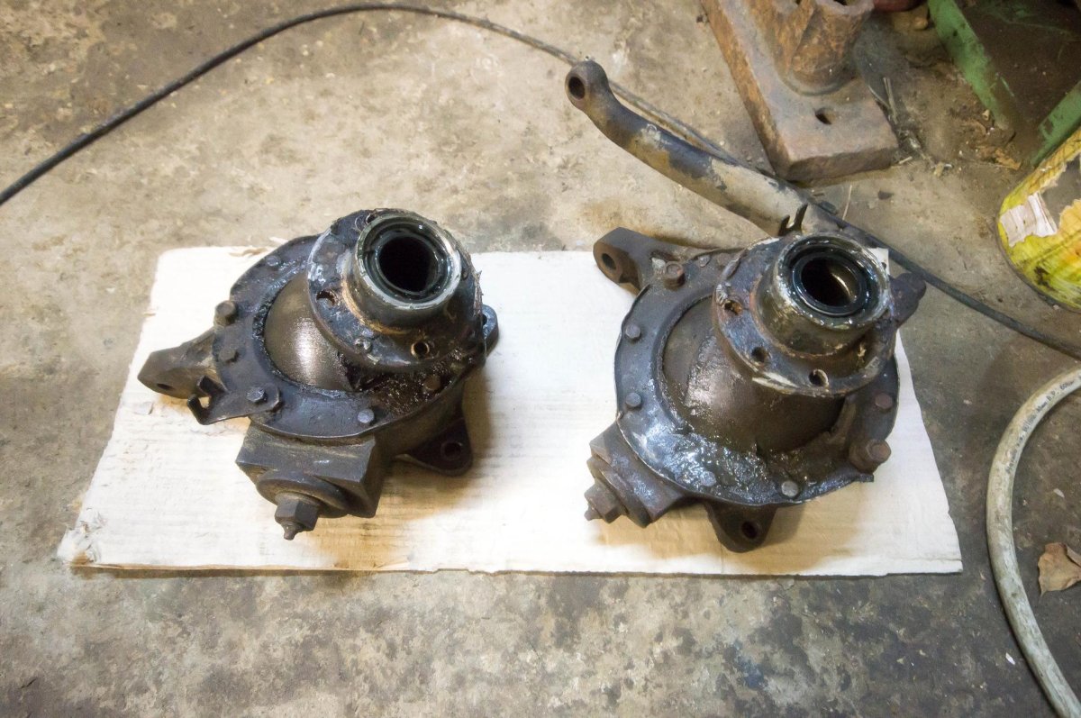 УАЗ 469 кулак переднего моста