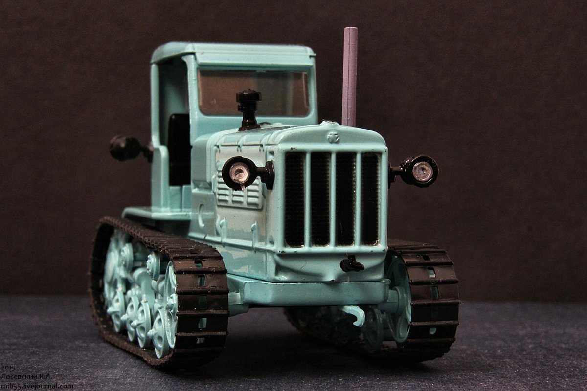 СХТЗ-Нати трактор